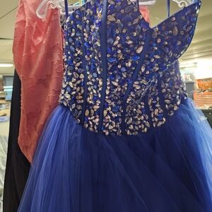 Dress... Homecoming... Sweet16...